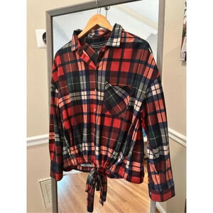 Polly & Ester Plaid Button Down Shirt Large